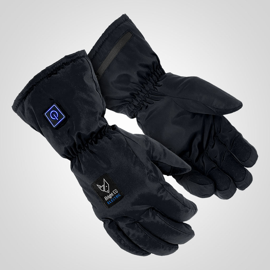 Ett par svarta handskar från Bright Equipment. Handskarna är eluppvärmda.