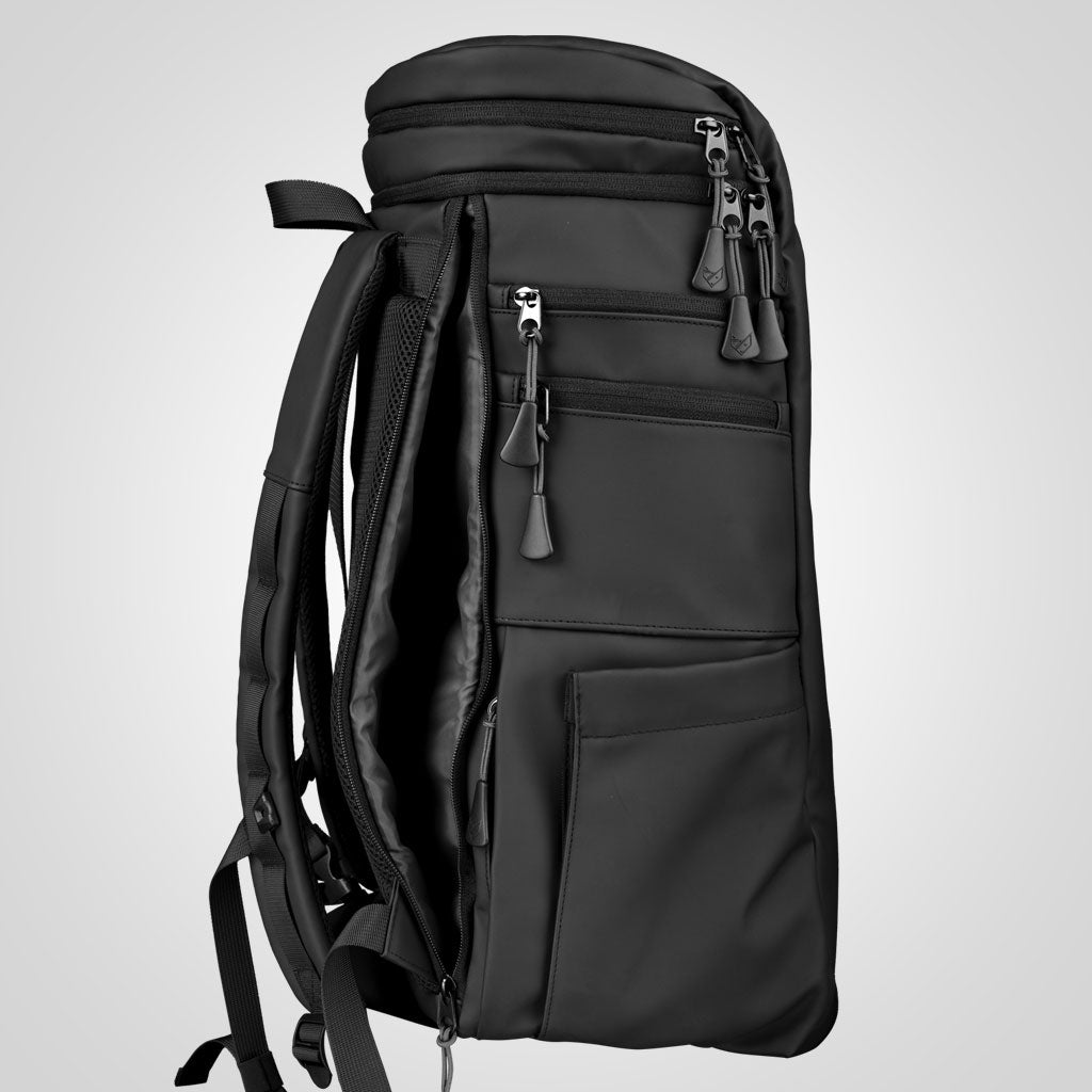 Traveler 33L Backpack